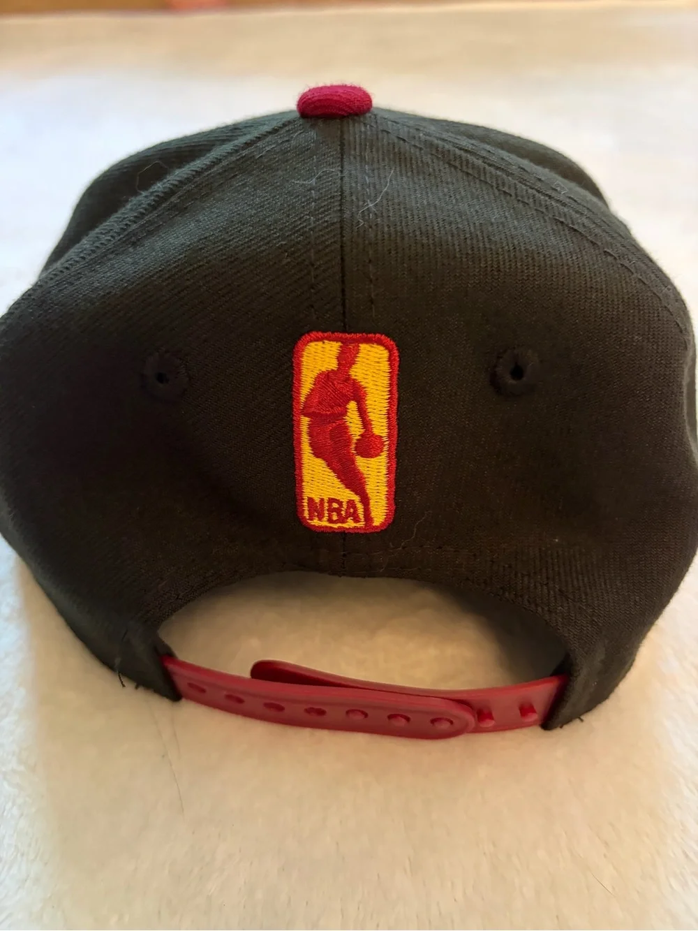 New Era Cleveland Cavaliers Snapback - Black & Wine